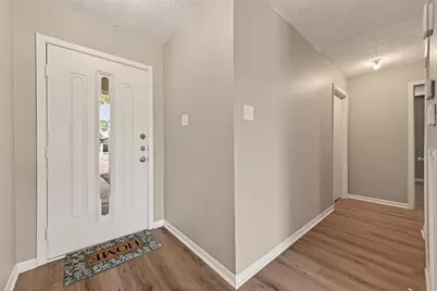 4251 Southchase Lane, Houston, TX 77014 - Photo 7