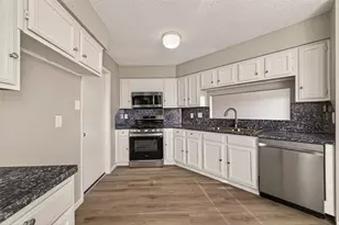 4251 Southchase Ln, Houston, TX 77014 - Photo 19