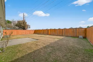 4251 Southchase Ln, Houston, TX 77014 - Photo 35