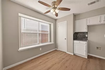 4251 Southchase Lane, Houston, TX 77014 - Photo 15