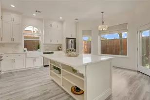 4114 W Northampton Place, Houston, TX 77098 - Photo 9
