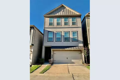 10942 Cannes Memorial Dr, Houston, TX 77043 - Photo 1