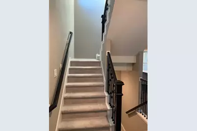 10942 Cannes Memorial Dr, Houston, TX 77043 - Photo 15
