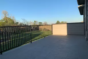 10942 Cannes Memorial Dr, Houston, TX 77043 - Photo 23