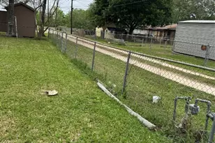 815 Klare Ave, Rosenberg, TX 77471 - Photo 19