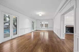 3020 San Felipe St, Houston, TX 77019 - Photo 9