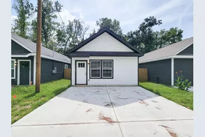 11851 Nelwood Street, Willis, TX 77318 - Photo 1