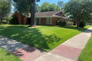 3715 Latma Dr, Houston, TX 77025 - Photo 3