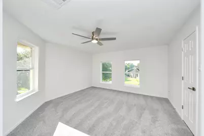 5654 Grand Floral Boulevard, Houston, TX 77041 - Photo 27