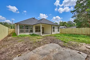 207 Malleck St, Columbus, TX 78934 - Photo 21