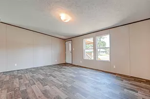 5419 Carriage Trails Ln, Mont Belvieu, TX 77523 - Photo 5