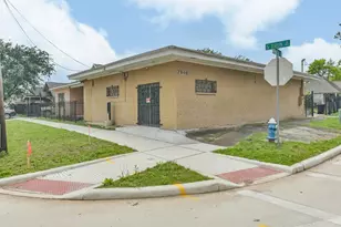 7846 Dayton St, Houston, TX 77012 - Photo 13