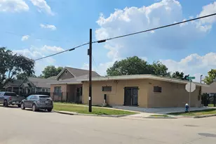 7846 Dayton St, Houston, TX 77012 - Photo 3
