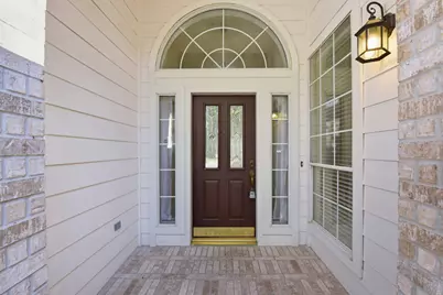 39 N Merryweather Circle, The Woodlands, TX 77384 - Photo 3