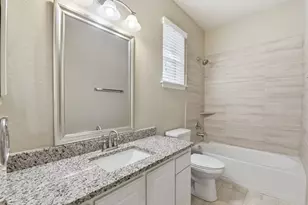 39 N Merryweather Cir, The Woodlands, TX 77384 - Photo 33