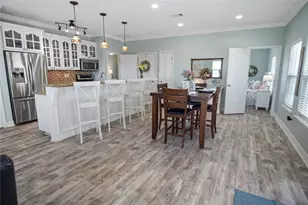 871 Townsend, Crystal Beach, TX 77650 - Photo 9