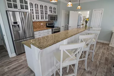 871 Townsend, Crystal Beach, TX 77650 - Photo 11
