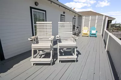 871 Townsend, Crystal Beach, TX 77650 - Photo 25