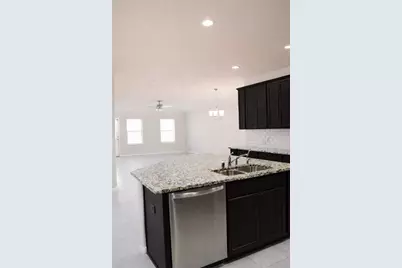 2923 Vales Point Drive, Fresno, TX 77545 - Photo 3