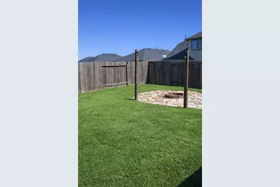 2923 Vales Point Drive, Fresno, TX 77545 - Photo 11