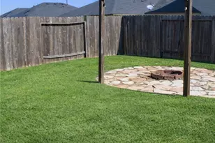 2923 Vales Point Dr, Fresno, TX 77545 - Photo 11