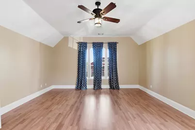 6406 Greenvale Lane, Houston, TX 77066 - Photo 17