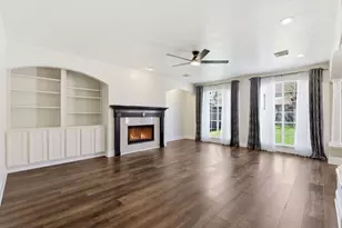 6406 Greenvale Ln, Houston, TX 77066 - Photo 9