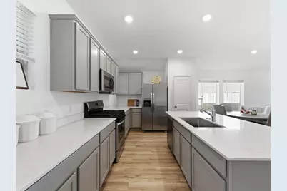 7327 Bartoncliff Drive, Katy, TX 77493 - Photo 11