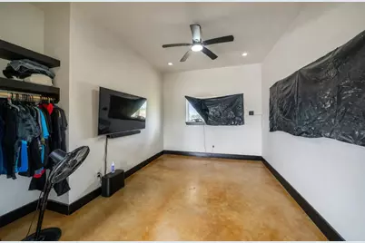 975 County Road 182, Liberty, TX 77575 - Photo 35