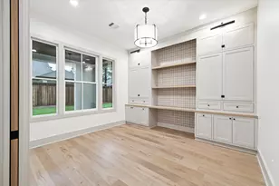 1714 Viking Dr, Houston, TX 77018 - Photo 7