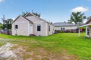 428 Van Molan St, Houston, TX 77022 - Photo 27