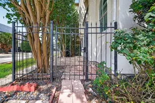4502 Rose St, Houston, TX 77007 - Photo 41