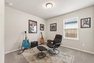 13306 Dalvay Beach Dr, Texas City, TX 77568 - Photo 7