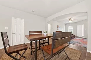 13306 Dalvay Beach Dr, Texas City, TX 77568 - Photo 15