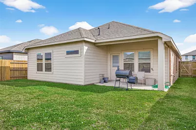 13306 Dalvay Beach Drive, Texas City, TX 77568 - Photo 9