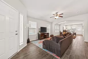 13306 Dalvay Beach Dr, Texas City, TX 77568 - Photo 11