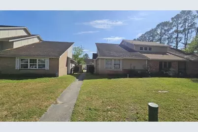 12255 W Village Drive #D, Houston, TX 77039 - Photo 7