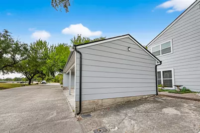 711 Worthshire Street, Houston, TX 77008 - Photo 23