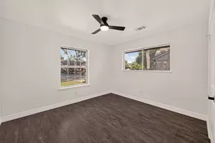 5835 Paisley St, Houston, TX 77096 - Photo 29