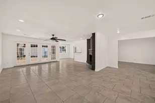 5835 Paisley St, Houston, TX 77096 - Photo 7