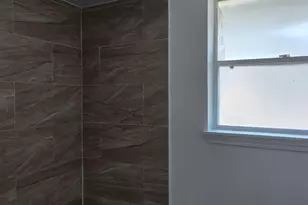 5835 Paisley St, Houston, TX 77096 - Photo 11