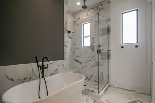 325 E Second Street St, Houston, TX 77007 - Photo 17