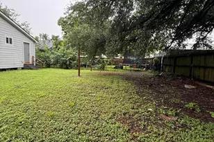 5005 New Orleans St, Houston, TX 77020 - Photo 3
