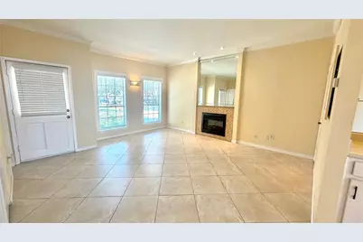 11710 Southlake Drive #16, Houston, TX 77077 - Photo 7