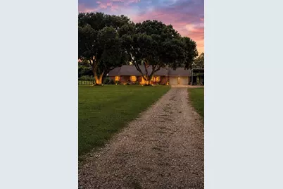 2211 Riverview Drive, Richmond, TX 77469 - Photo 3
