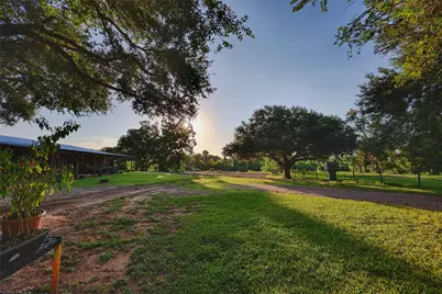 2211 Riverview Drive, Richmond, TX 77469 - Photo 29