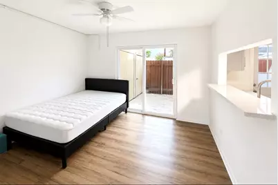 5218 Milwee Street #6, Houston, TX 77092 - Photo 11