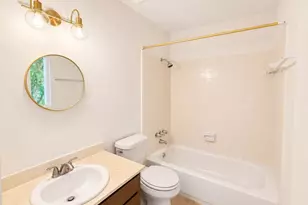 5218 Milwee St, Houston, TX 77092 - Photo 3