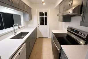 5218 Milwee St, Houston, TX 77092 - Photo 7