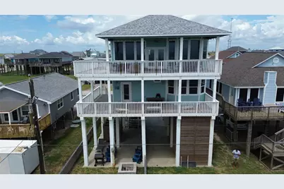 12914 Jolly Roger Drive, Freeport, TX 77541 - Photo 5